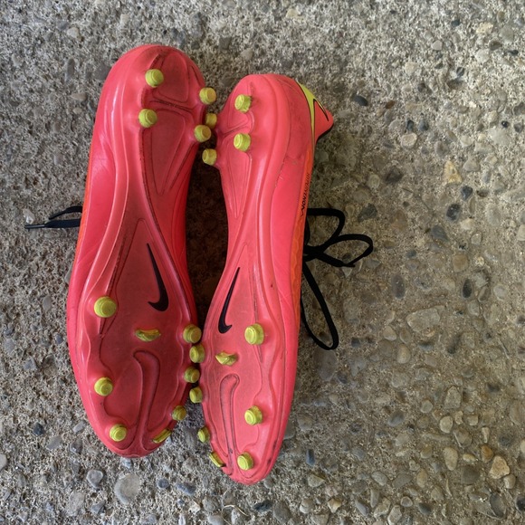 Nike Hypervenom Phelon FG Crimson Mens Sz 12 Soccer Cleats - Picture 4 of 7